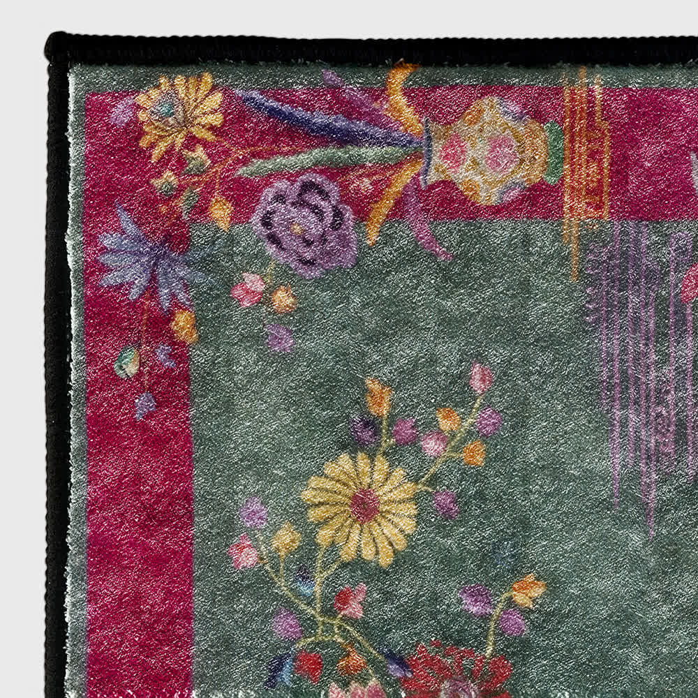 Foldable rug for washing