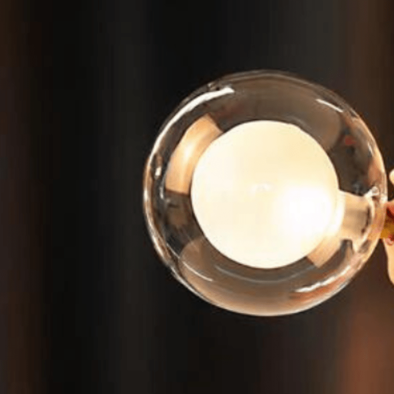 Lampa stołowa z kompozytu z kloszem tekstylnym i zasilaniem USB 110–240V
