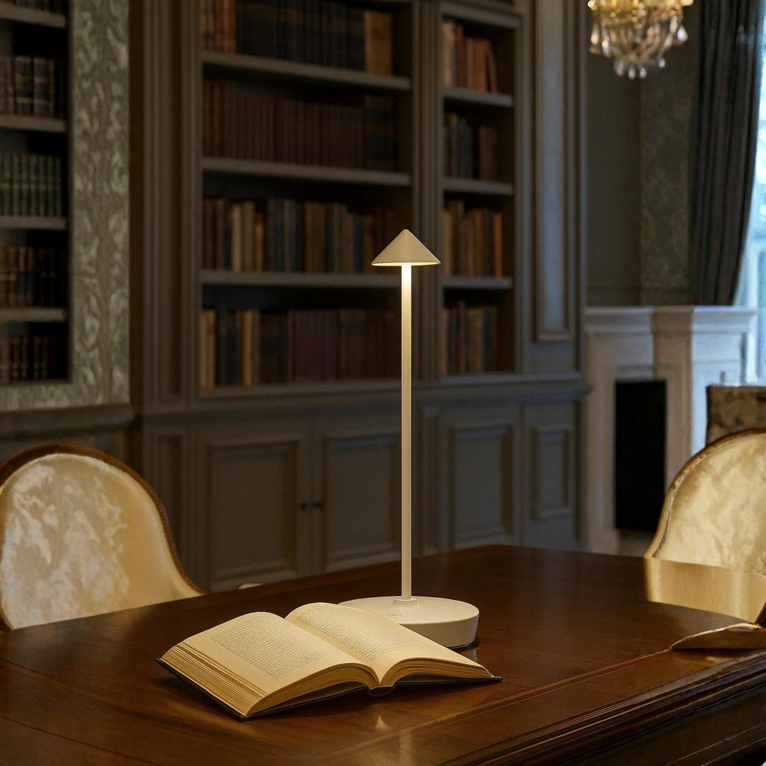 Bezprzewodowa lampka stołowa LED