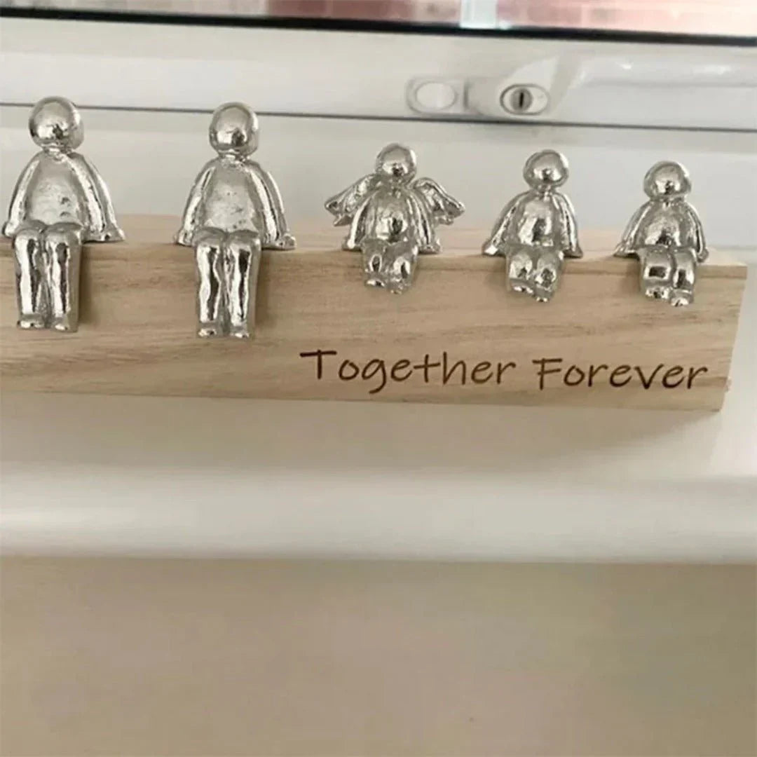Family figurines based on