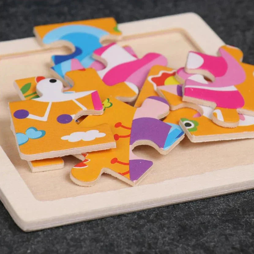 Drewniane Puzzle Montessori dla Dzieci 11×11 cm z Motywami Zwierząt i Pojazdów
