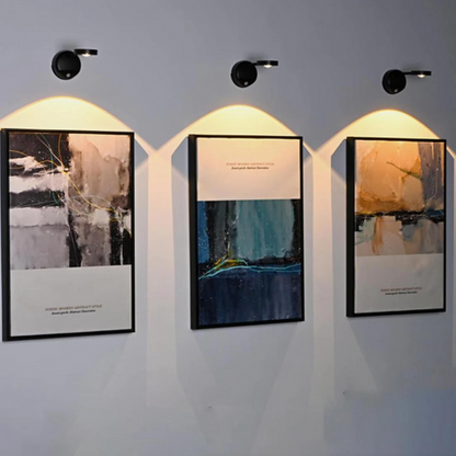 LED wall light with motion sensor