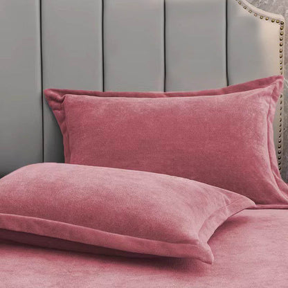 Solid-color pillowcases