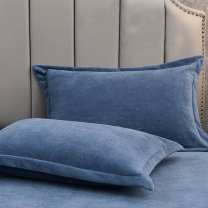 Solid-color pillowcases