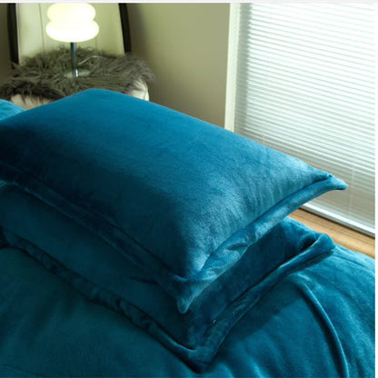 Solid-color pillowcases