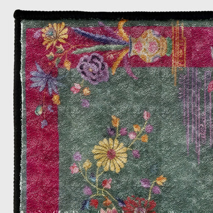 Foldable rug for washing