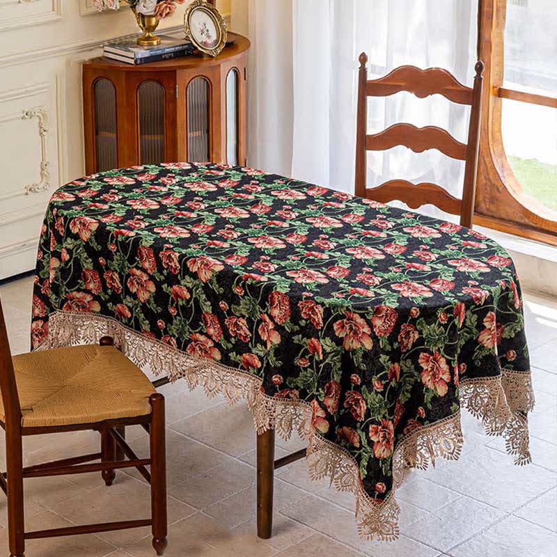 Nappe florale avec finition en dentelle