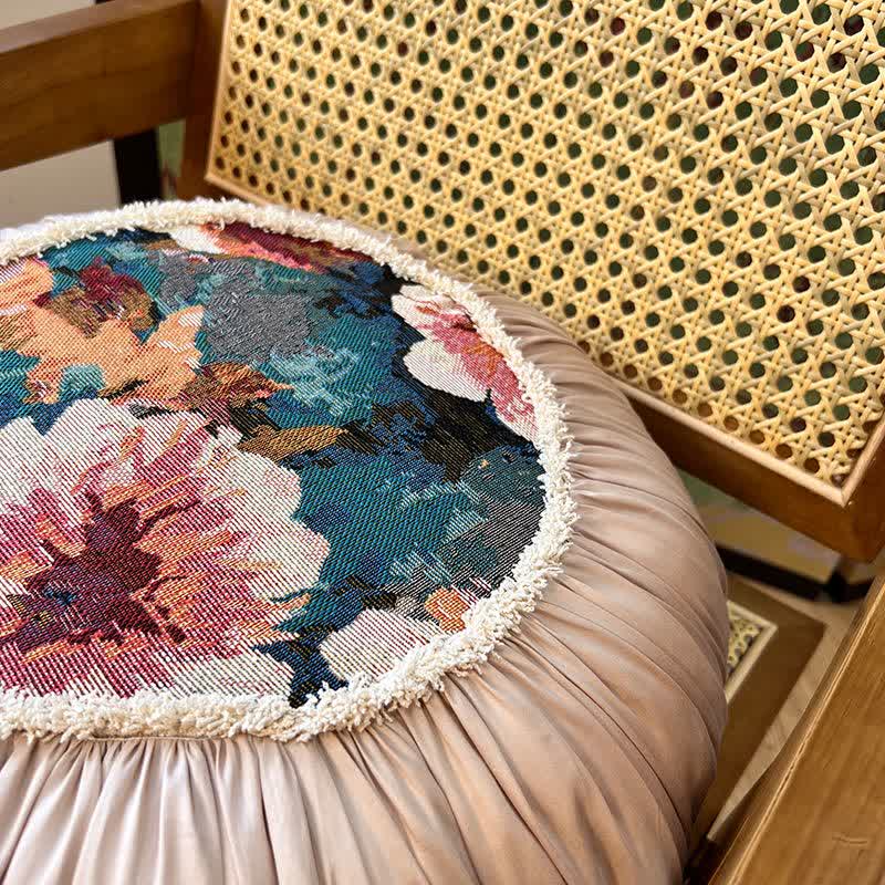 Poppy pillow with a ruffle