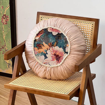 Poppy pillow with a ruffle