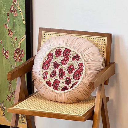 Coussin floral à volants
