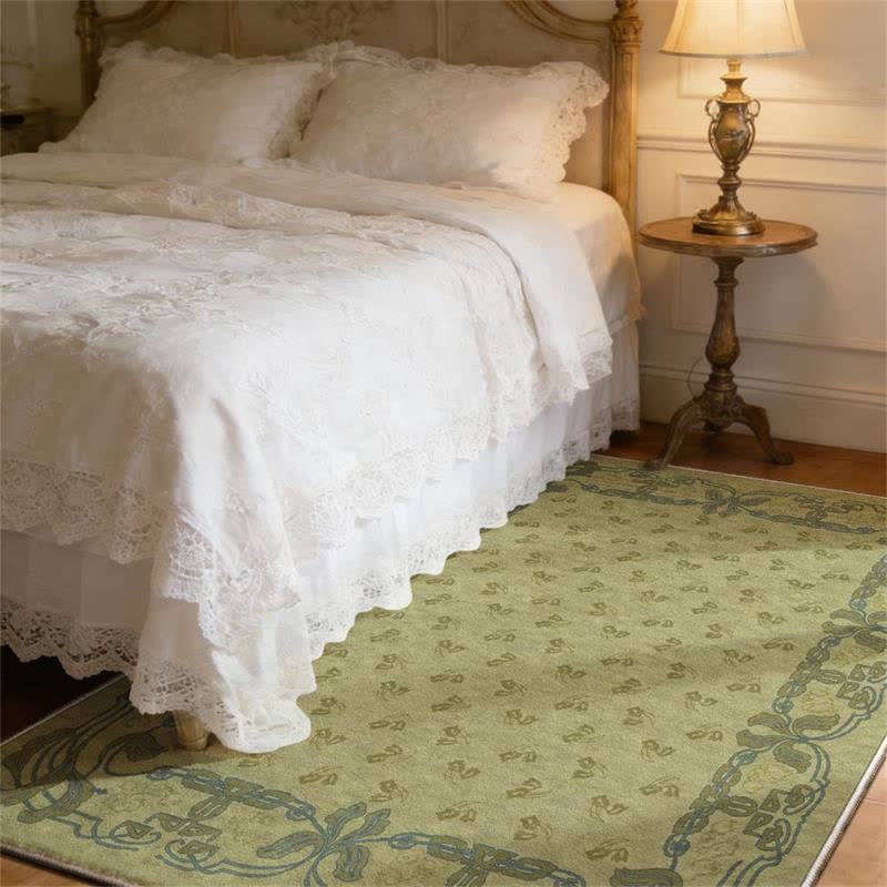 Washable rug with a floral border