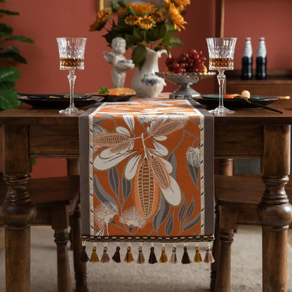 Jacquard table runner with corn pattern