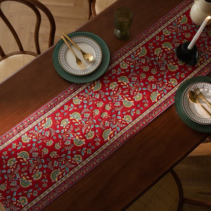 Jacquard table runner with branches