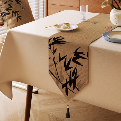 Bamboo-patterned table runner
