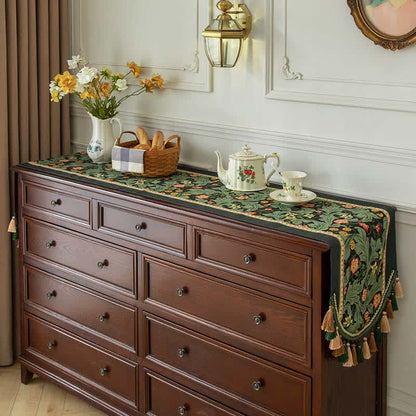 Floral jacquard table runner