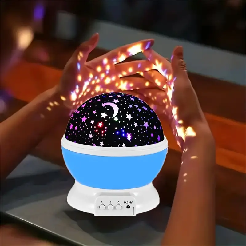 Lampka projektor gwiazd LED USB do pokoju dziecięcego z efektami świetlnymi