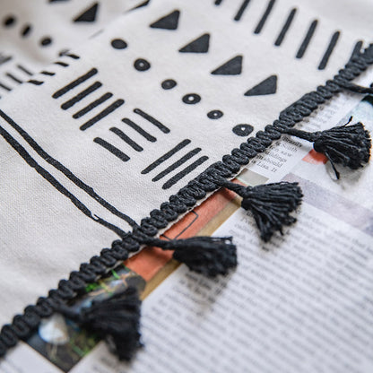 Boho závěs s polozatemňovacím efektem a střapci