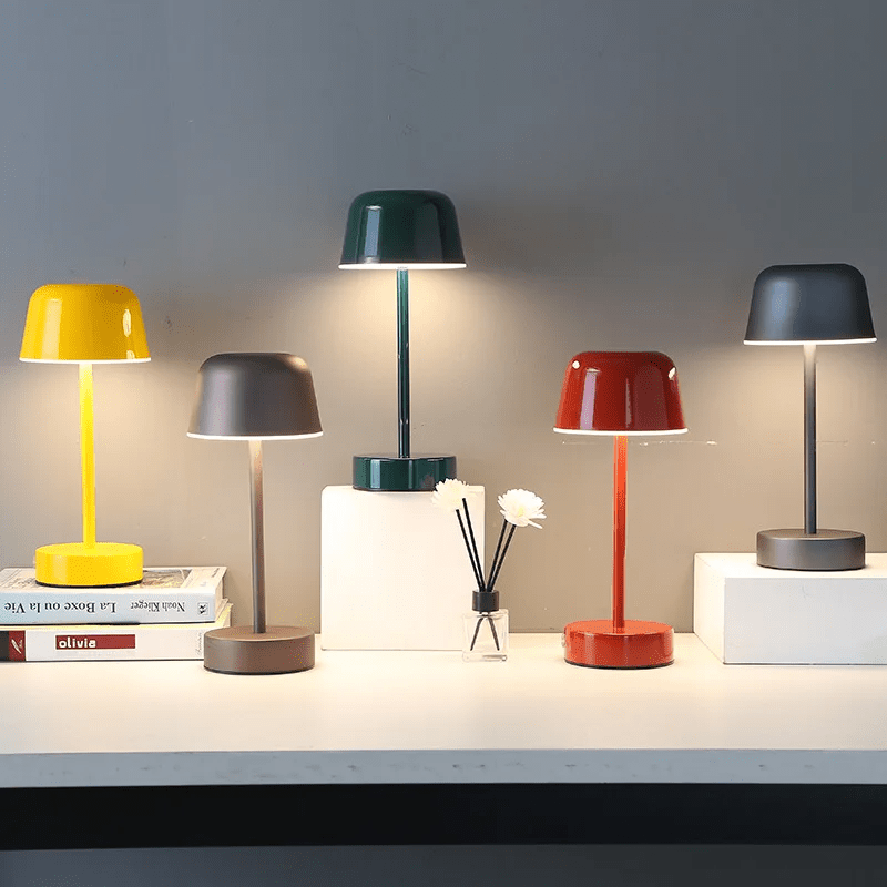 LED Lampka Stołowa Bezprzewodowa z Regulacją Jasności i 3 Trybami Światła
