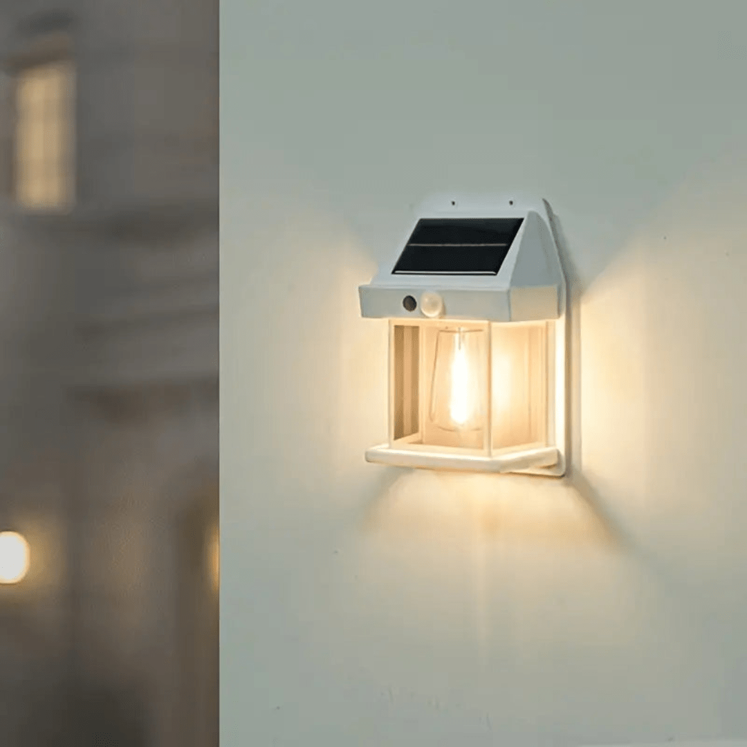 Lampa solarna ścienna