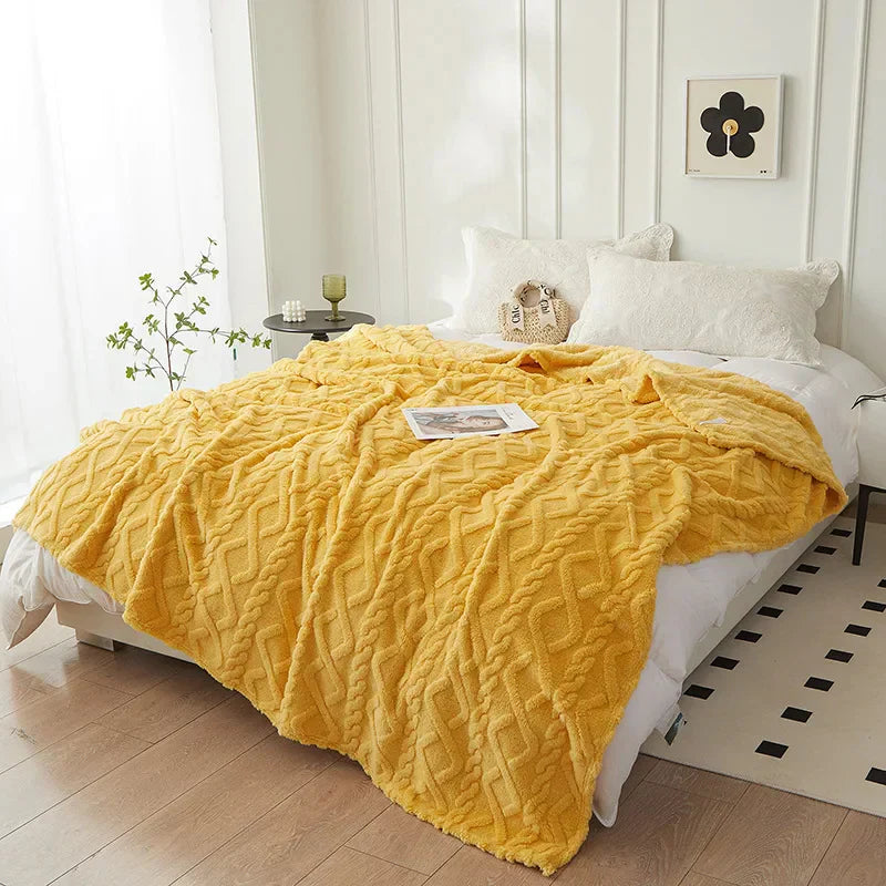 Flannel blanket with a wool-like texture