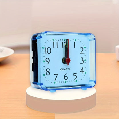 Cestovní budík s alarmem