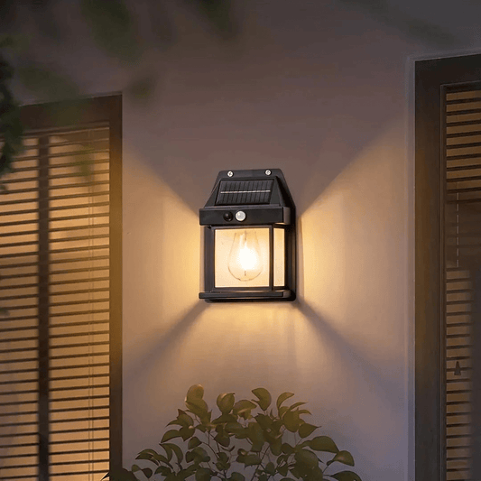 Lampa solarna ścienna