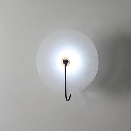 Alabaster wall light with a round shade