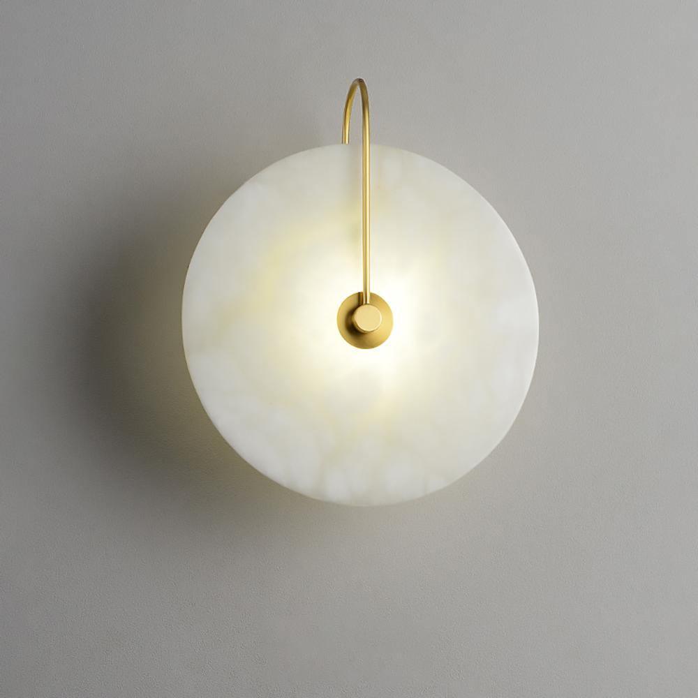 Alabaster wall light with a round shade