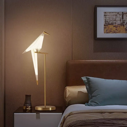 Lampa LED w kształcie ptaka z mocowaniem magnetycznym i ciepłym światłem