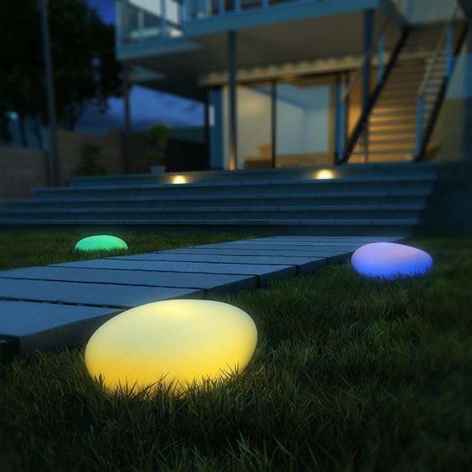 Lampa Ogrodowa LED z Efektem Kamiennej Bryły, Pilotem i Zmianą Kolorów