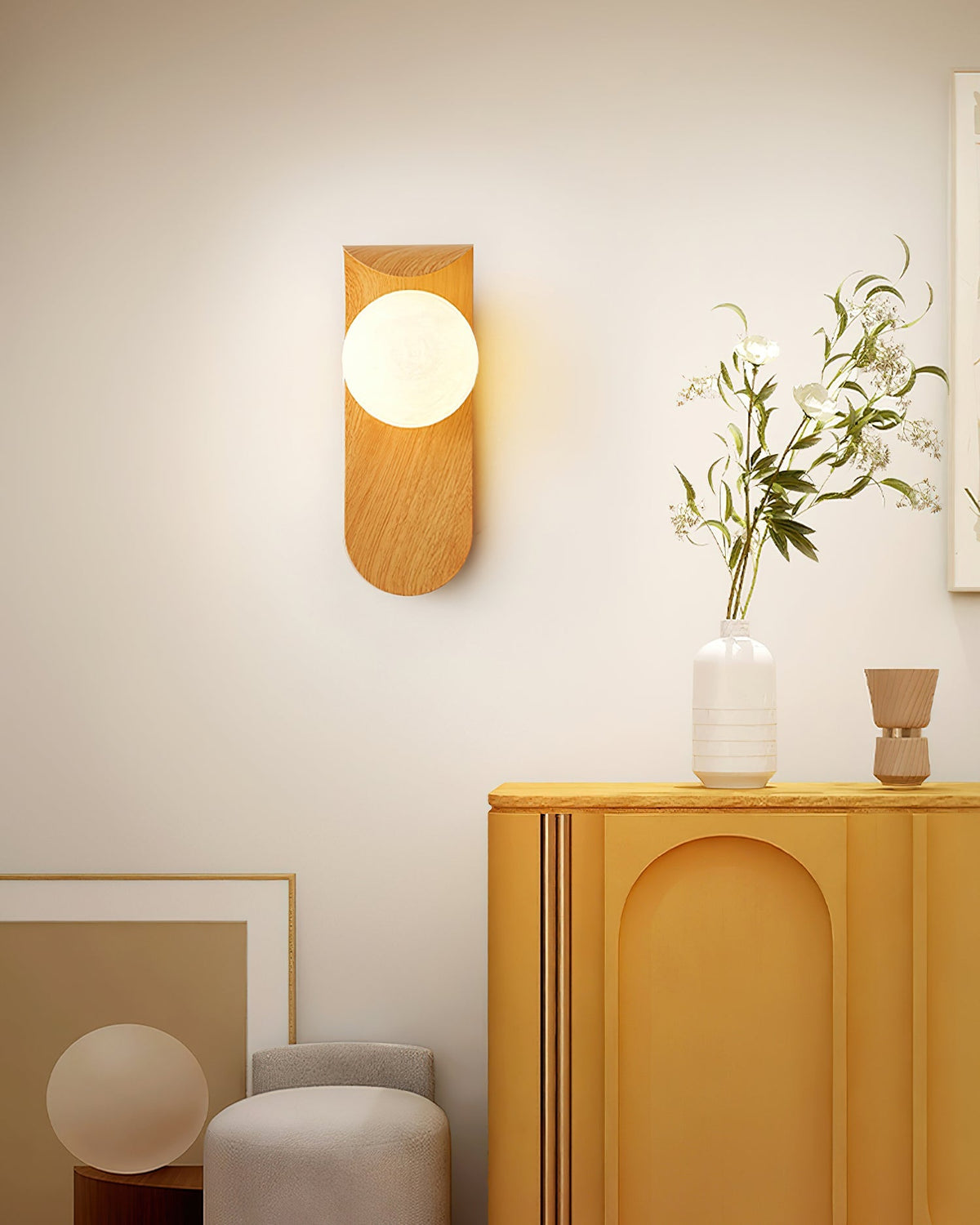 Applique avec abat-jour sphérique