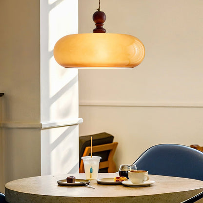 Lampe suspendue avec abat-jour ambré