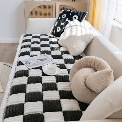 Pet blanket with a non-slip underside