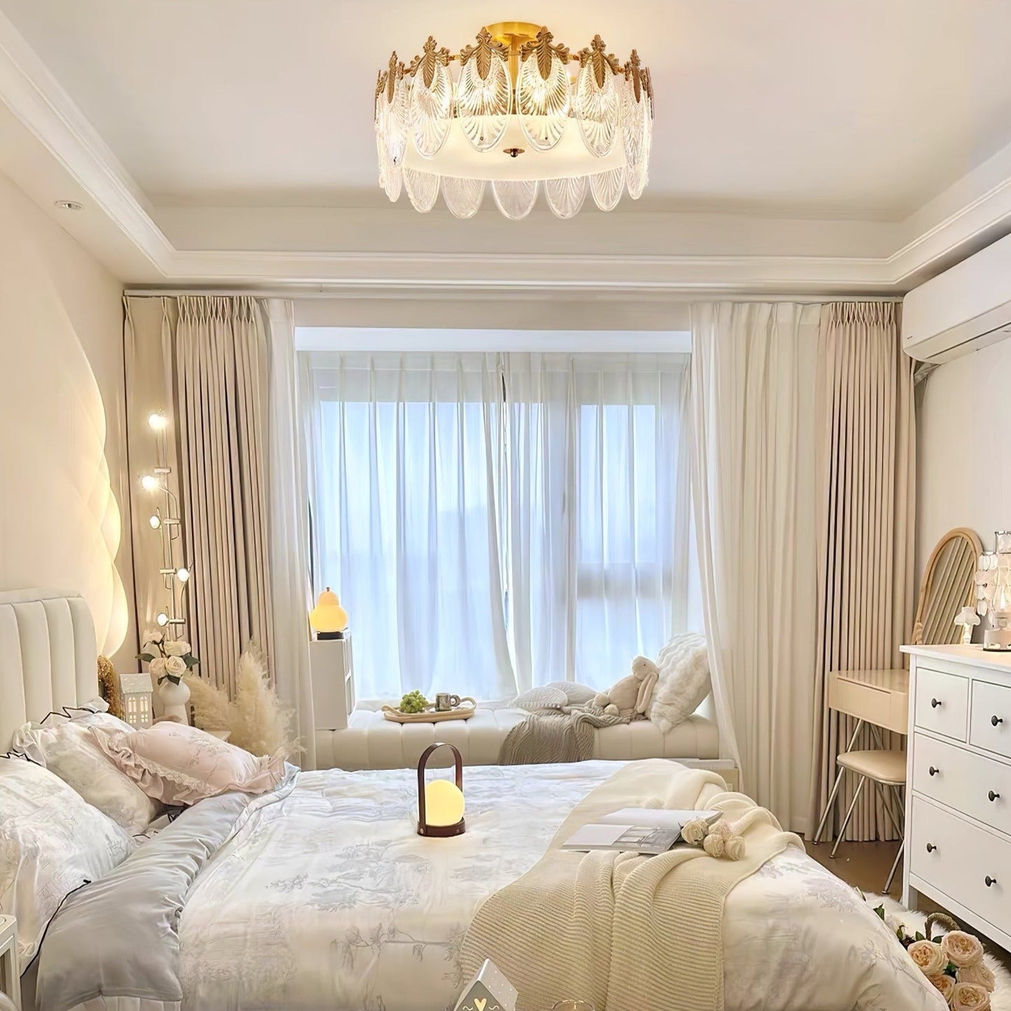 Żyrandol szklany okrągły E14 z regulowaną wysokością zawieszenia