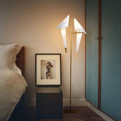 Lampa LED w kształcie ptaka z mocowaniem magnetycznym i ciepłym światłem