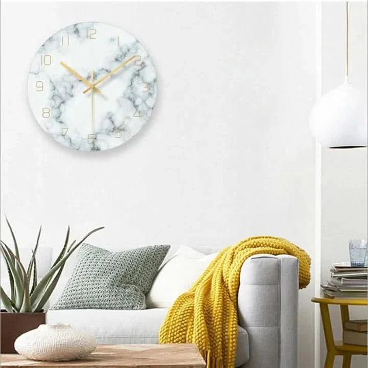 Marble-effect wall clock