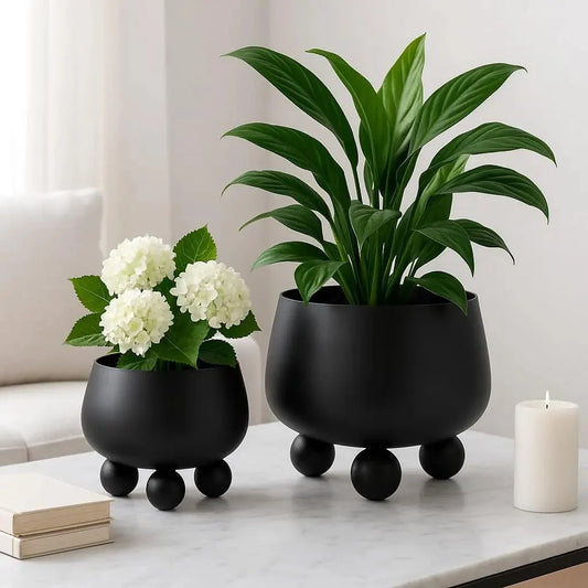 Metal planter for indoor and outdoor use