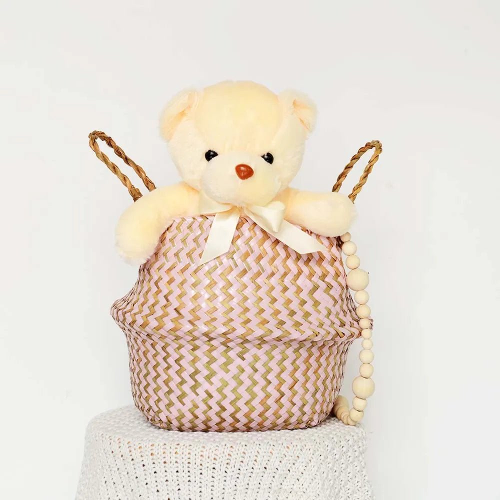 Foldable wicker basket