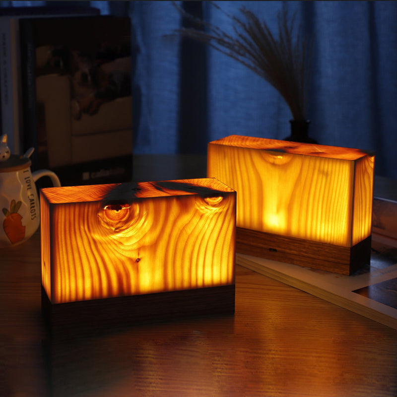Lampka LED dotykowa z akumulatorem do biurka i sypialni