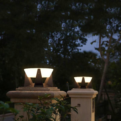 Solarna Lampa Ścienna LED z Czujnikiem Ruchu do Oświetlenia Zewnętrznego