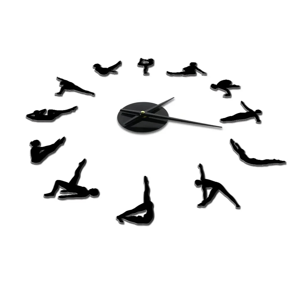 Zegar ścienny z naklejką pilates