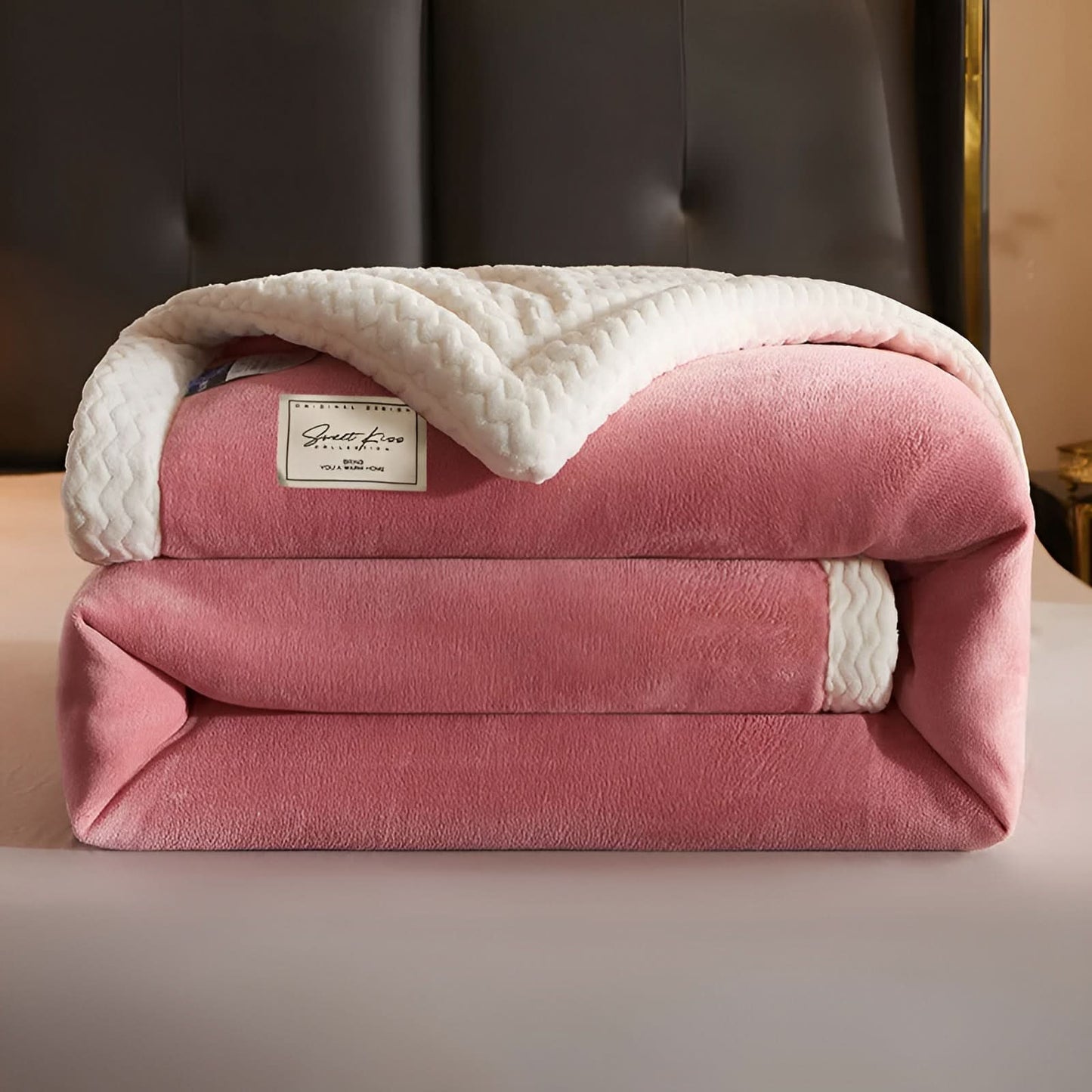 Double-sided quilted fleece blanket