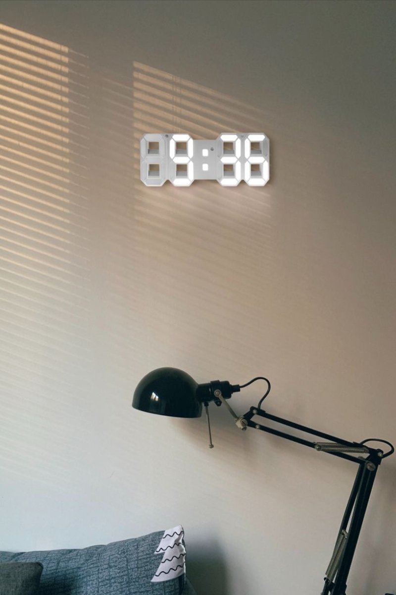 Zegar LED 3D ścienny lub stołowy