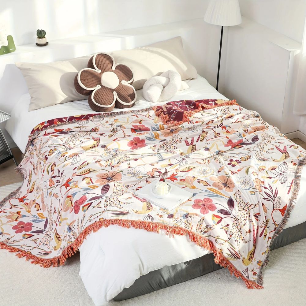 Reversible cotton blanket with fringes