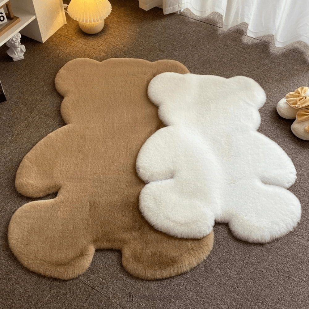 Plush mat with a teddy bear design