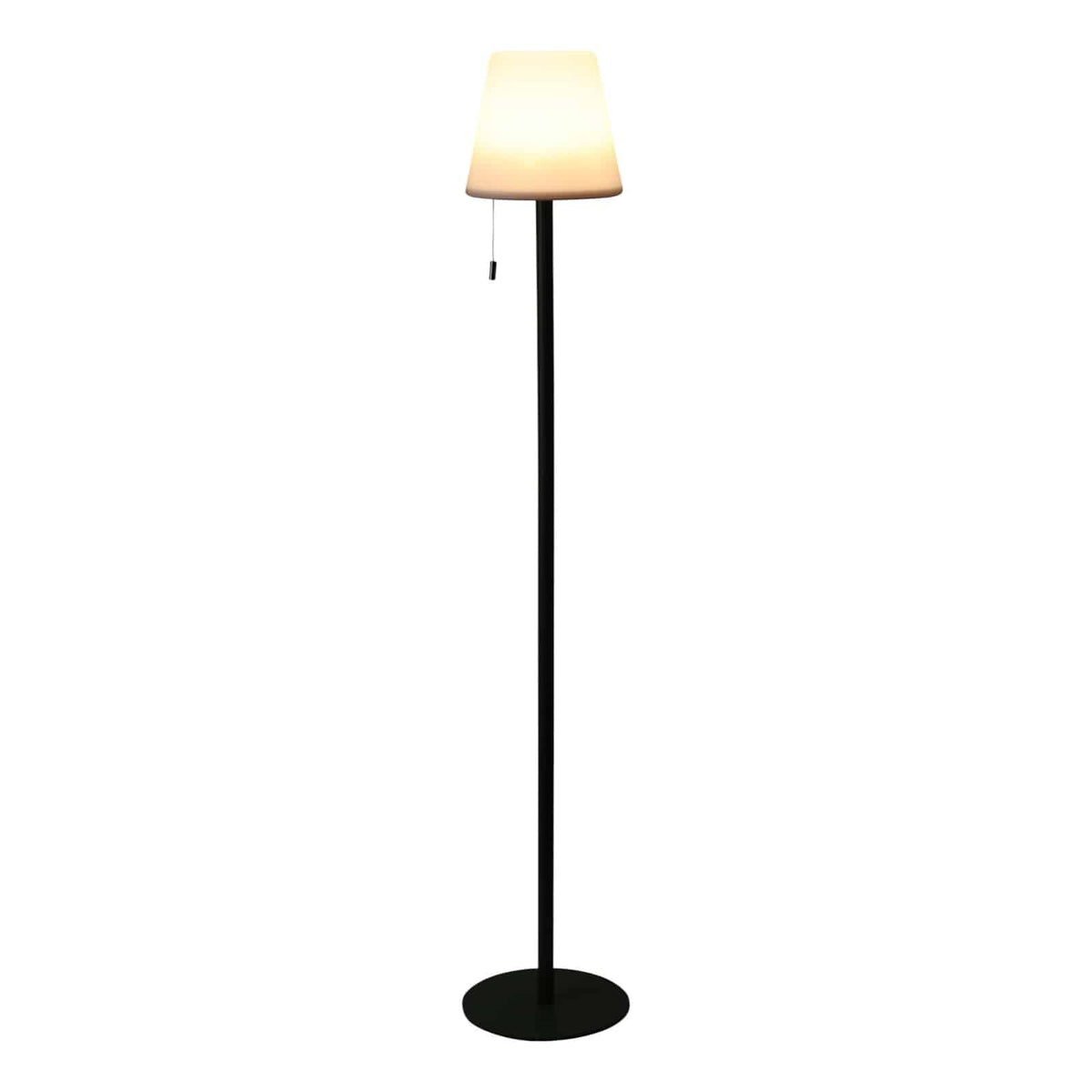 Kovová stojací lampa do obývacího pokoje