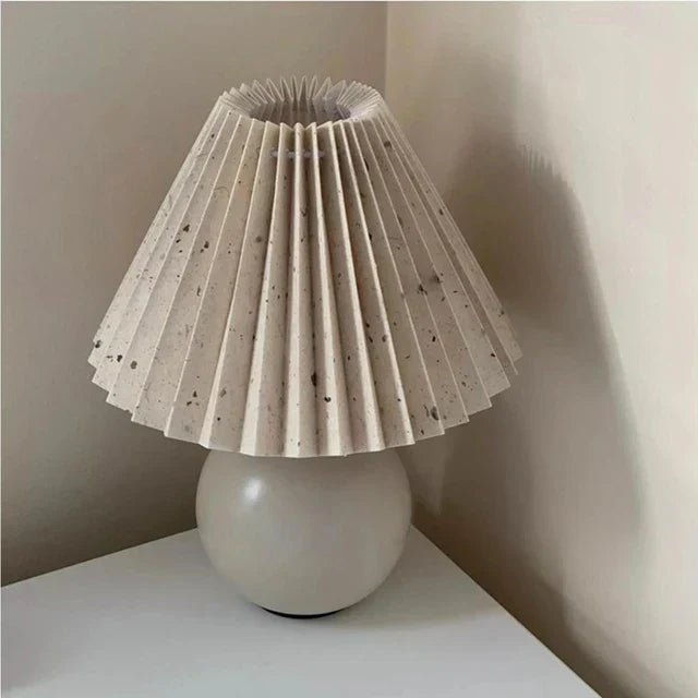 Lampa Stołowa z Tkaninowym Abażurem i Gwintem E27 do Sypialni i Salonu