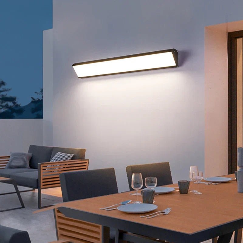 Lampa ścienna LED na taras i ogród