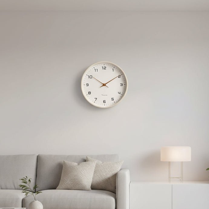 Drewniany Zegar Ścienny z Cichym Mechanizmem i Minimalistycznym Designem