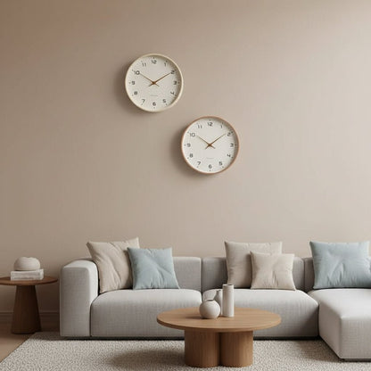 Drewniany Zegar Ścienny z Cichym Mechanizmem i Minimalistycznym Designem